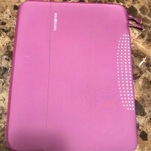 Laptop carrying case